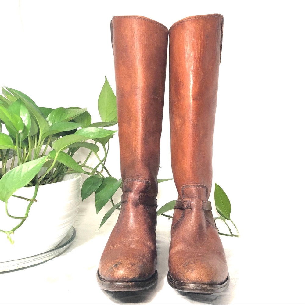SOLD! Gorgeous FRYE Lindsey Plate Cognac Distressed Boot - Picture 2 of 15